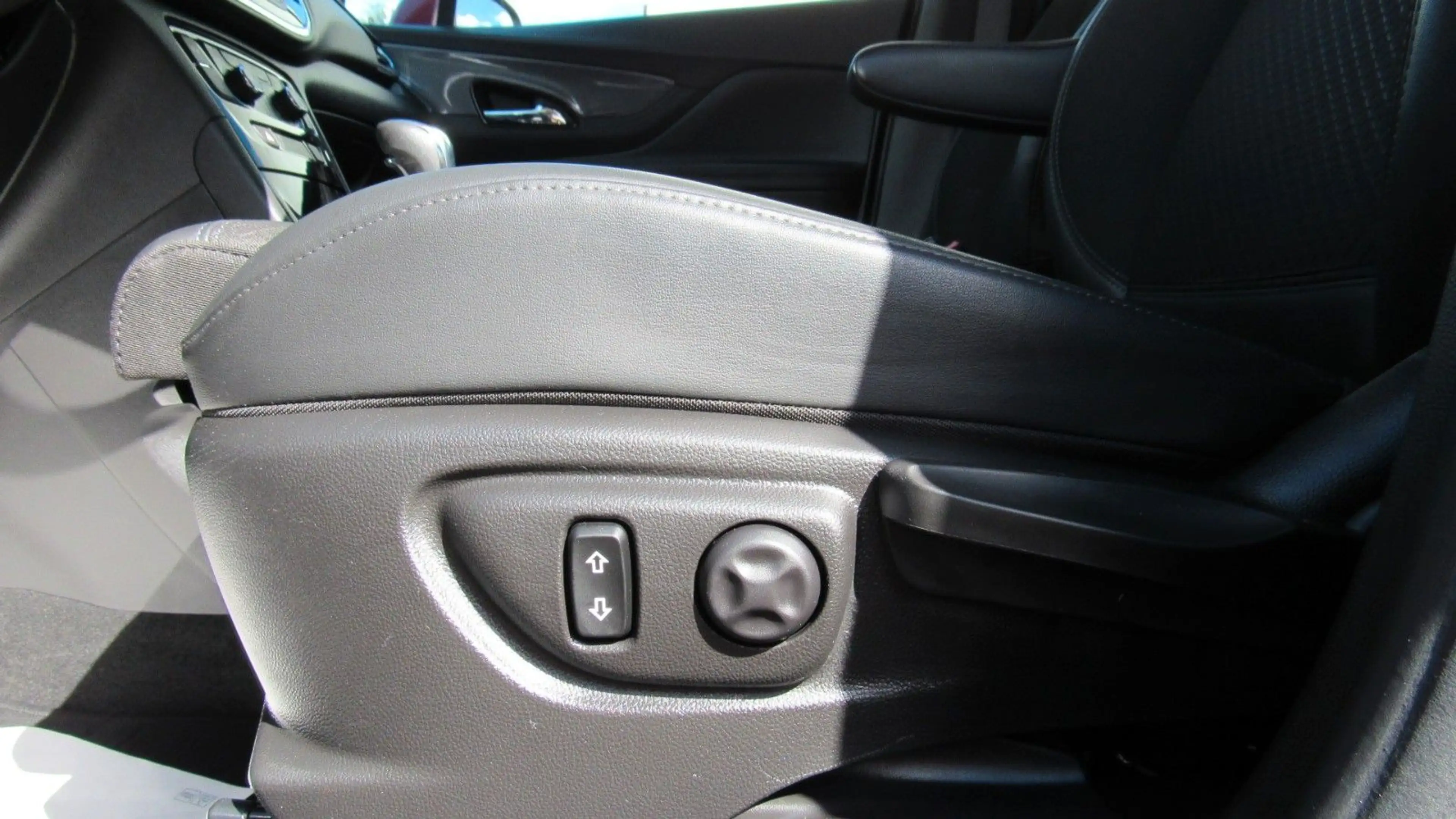 Opel Mokka X 1.4 Turbo INNOVATION Automatik*AHK-PDC* — photo 14