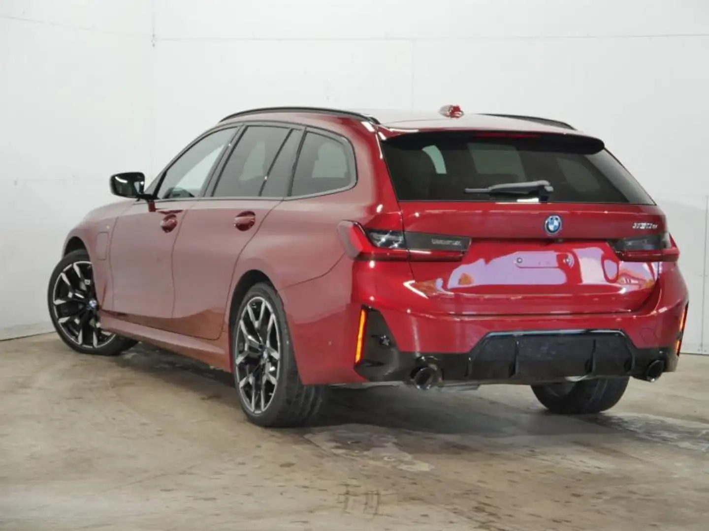 BMW 330 FACELIFT 2 - M SPORT PRO - PAN Rood - 2