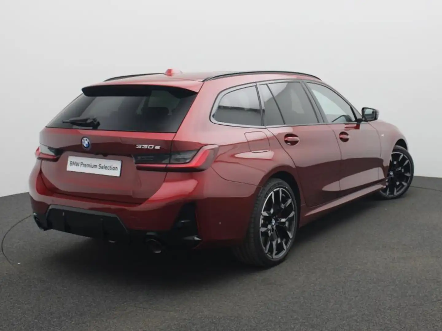 BMW 330 FACELIFT 2 - M SPORT PRO - PAN Rood - 2