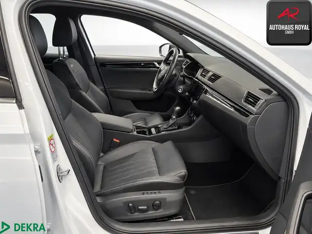 Skoda Superb view 6