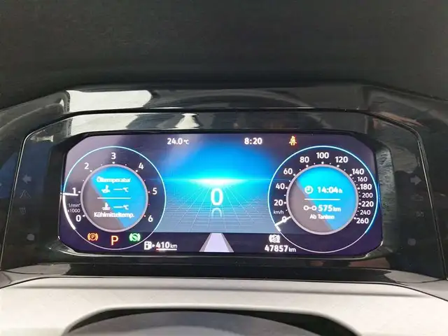 Volkswagen Golf view 10