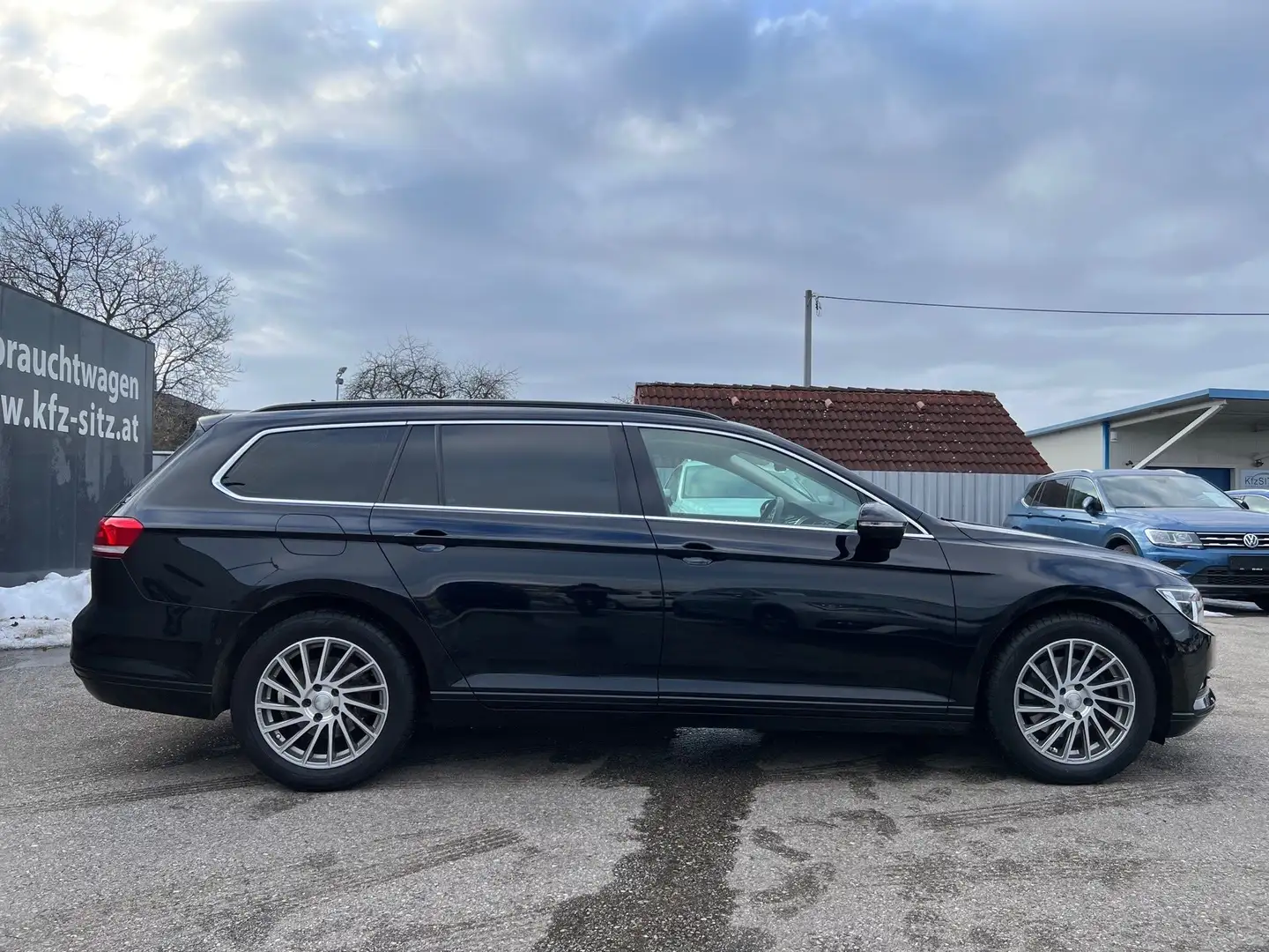 Volkswagen Passat Variant Comfortline 2,0 TDI | AHK/RFK Schwarz - 2