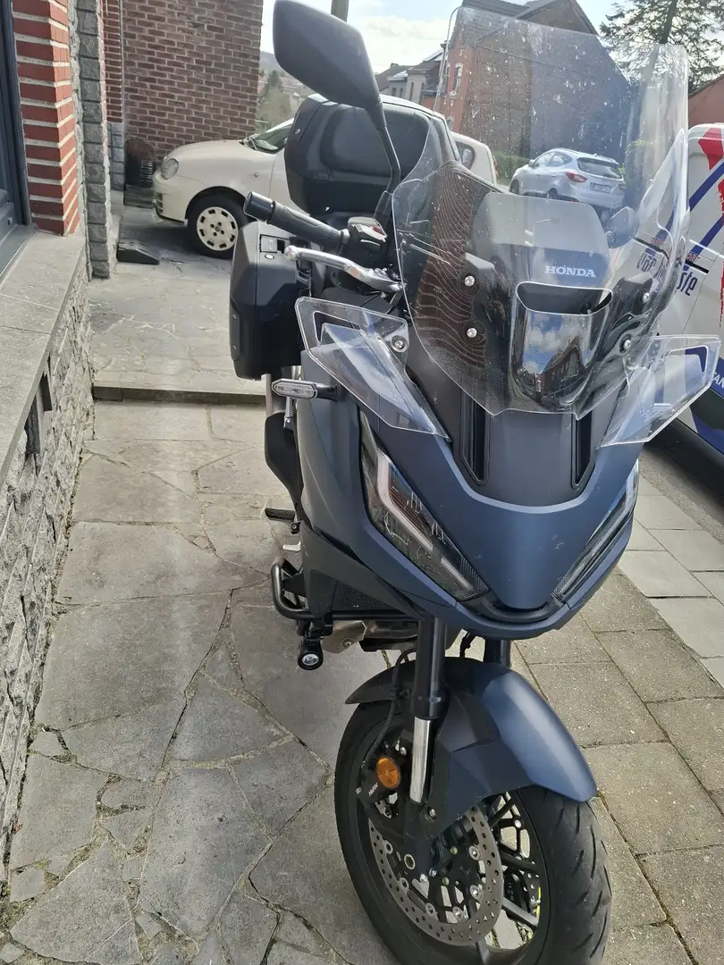 Honda NT 1100 valise top case selle confort Blau - 1