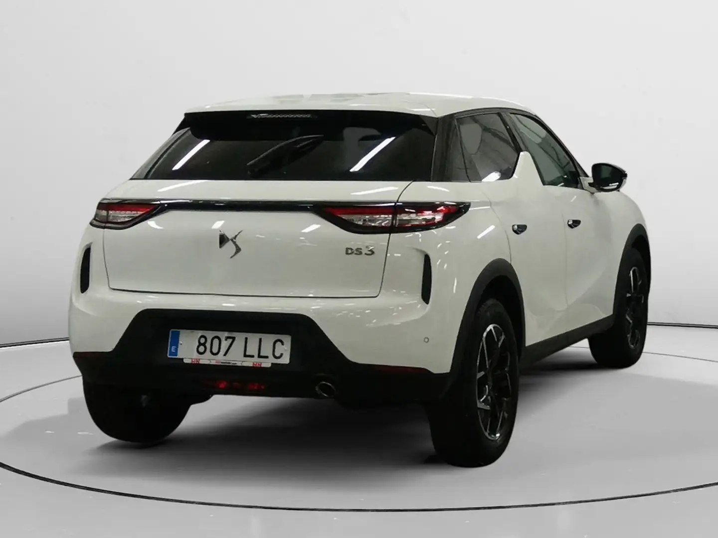 DS Automobiles DS 3 So Chic White - 2