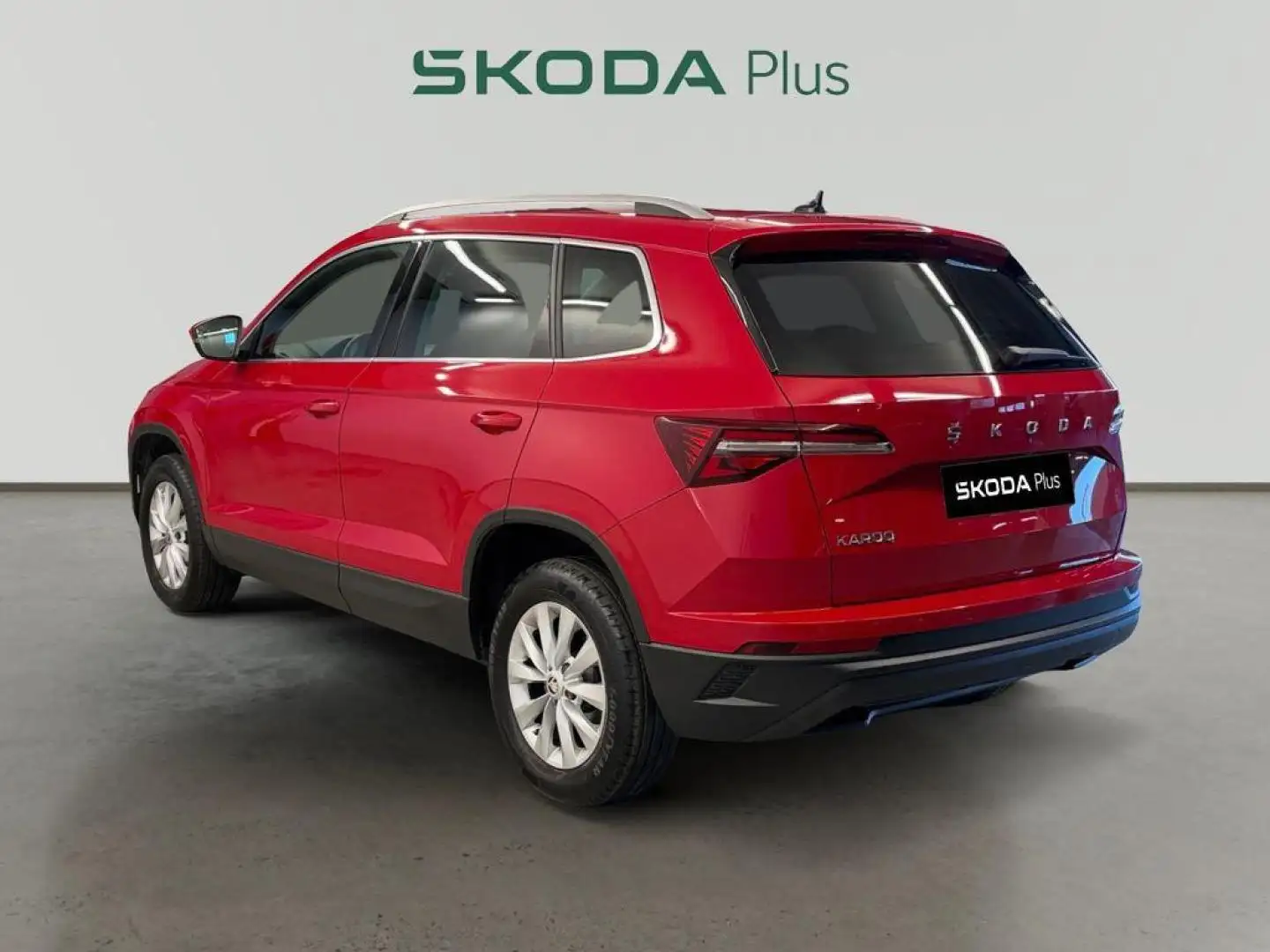 Skoda Karoq 1.5 TSI Ambition ACT DSG 110KW Rojo - 2