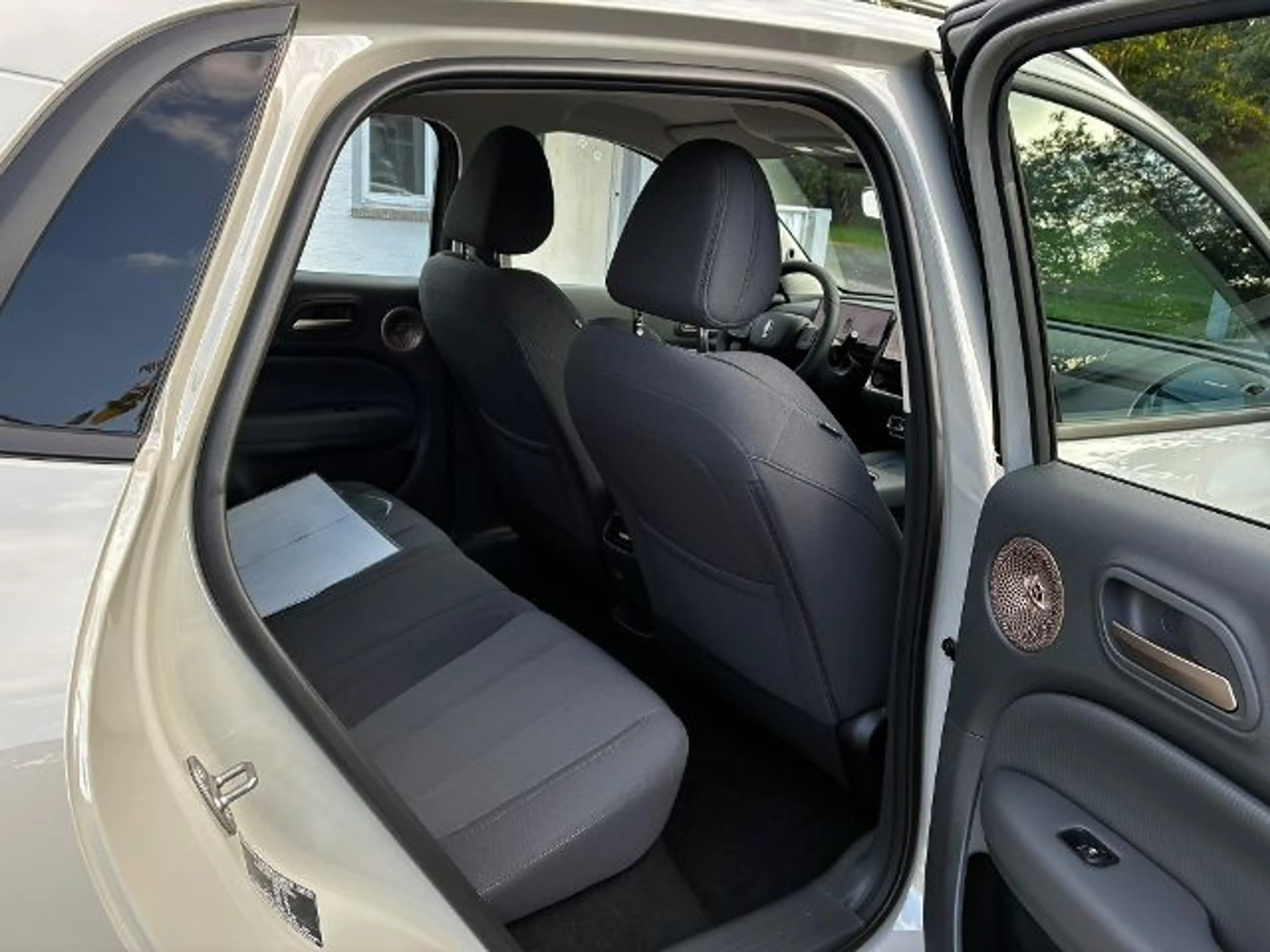 GWM ORA 5 SUV Hybrid Premium 7 Jahre Garantie ! — photo 13