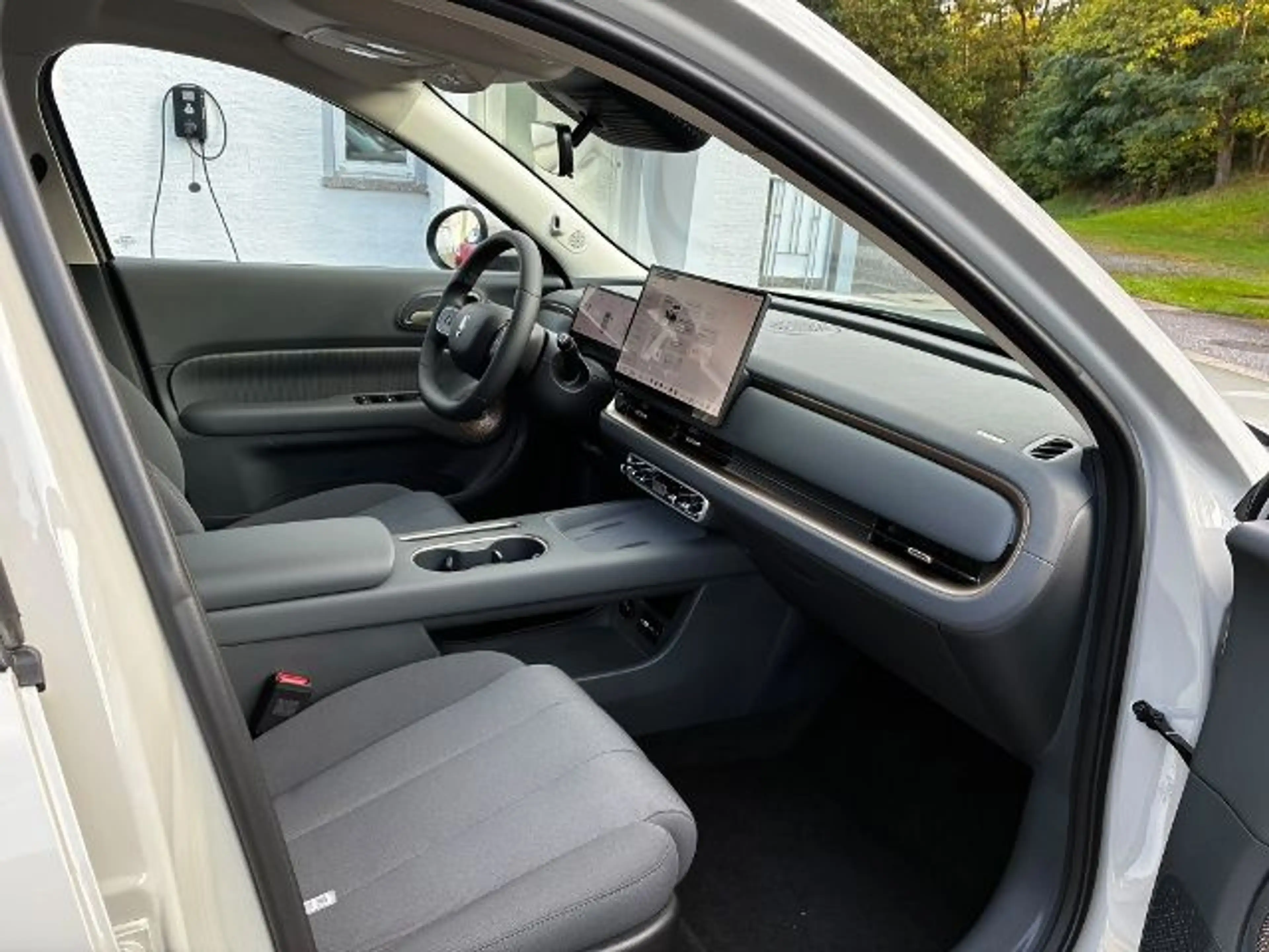 GWM ORA 5 SUV Hybrid Premium 7 Jahre Garantie ! — photo 12