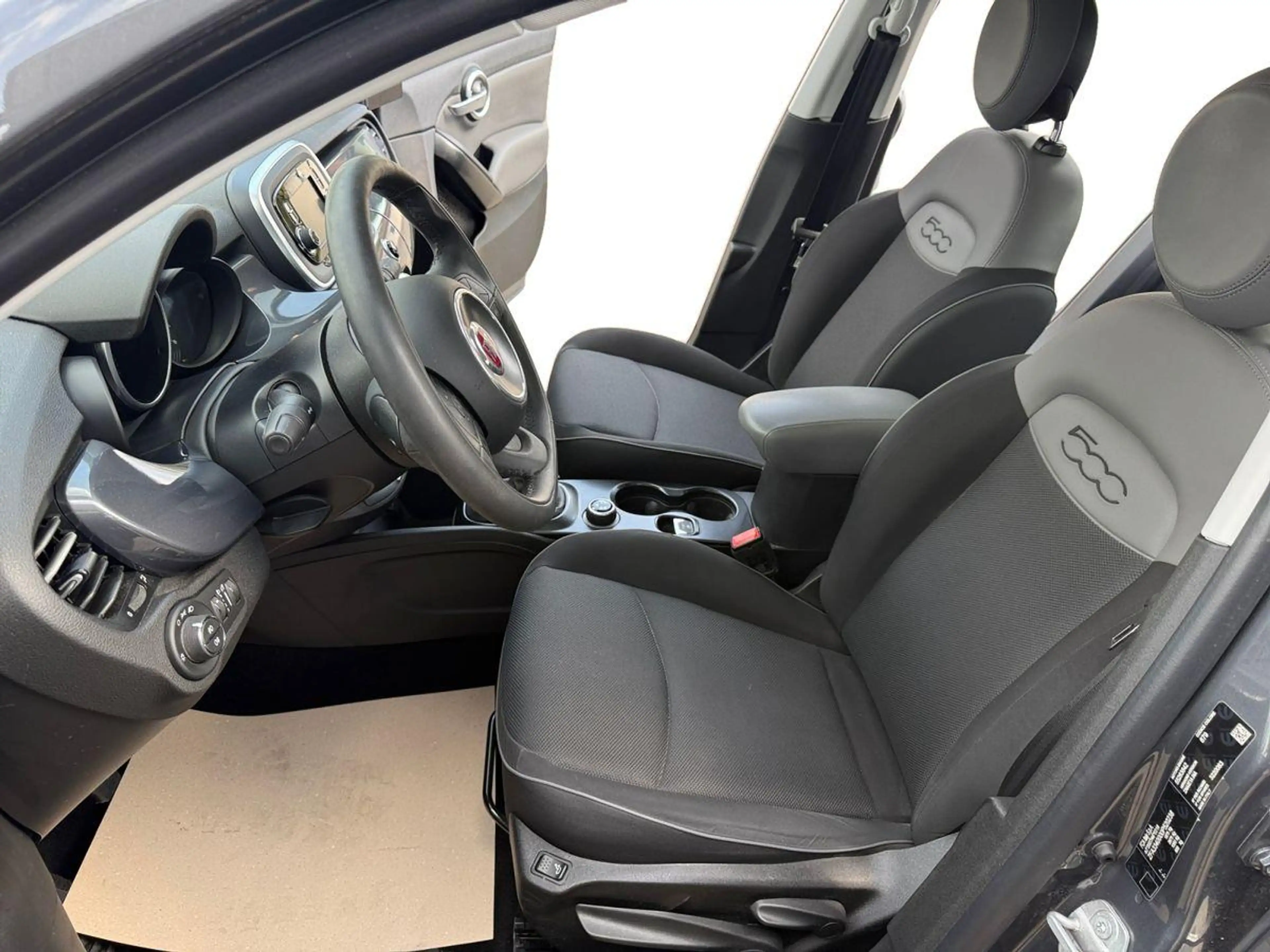 Fiat 500X Pop Star 1.6 Klima-AT/DAB/PDC/BT/Allwetter — photo 6