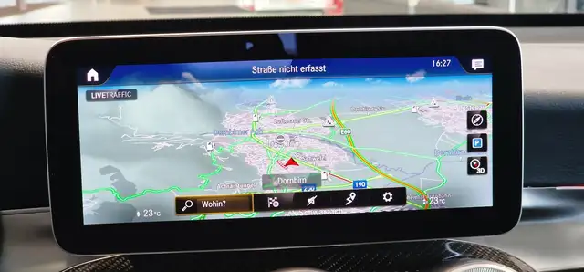 Mercedes-Benz GLC view 15