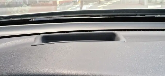 Mercedes-Benz GLC view 14