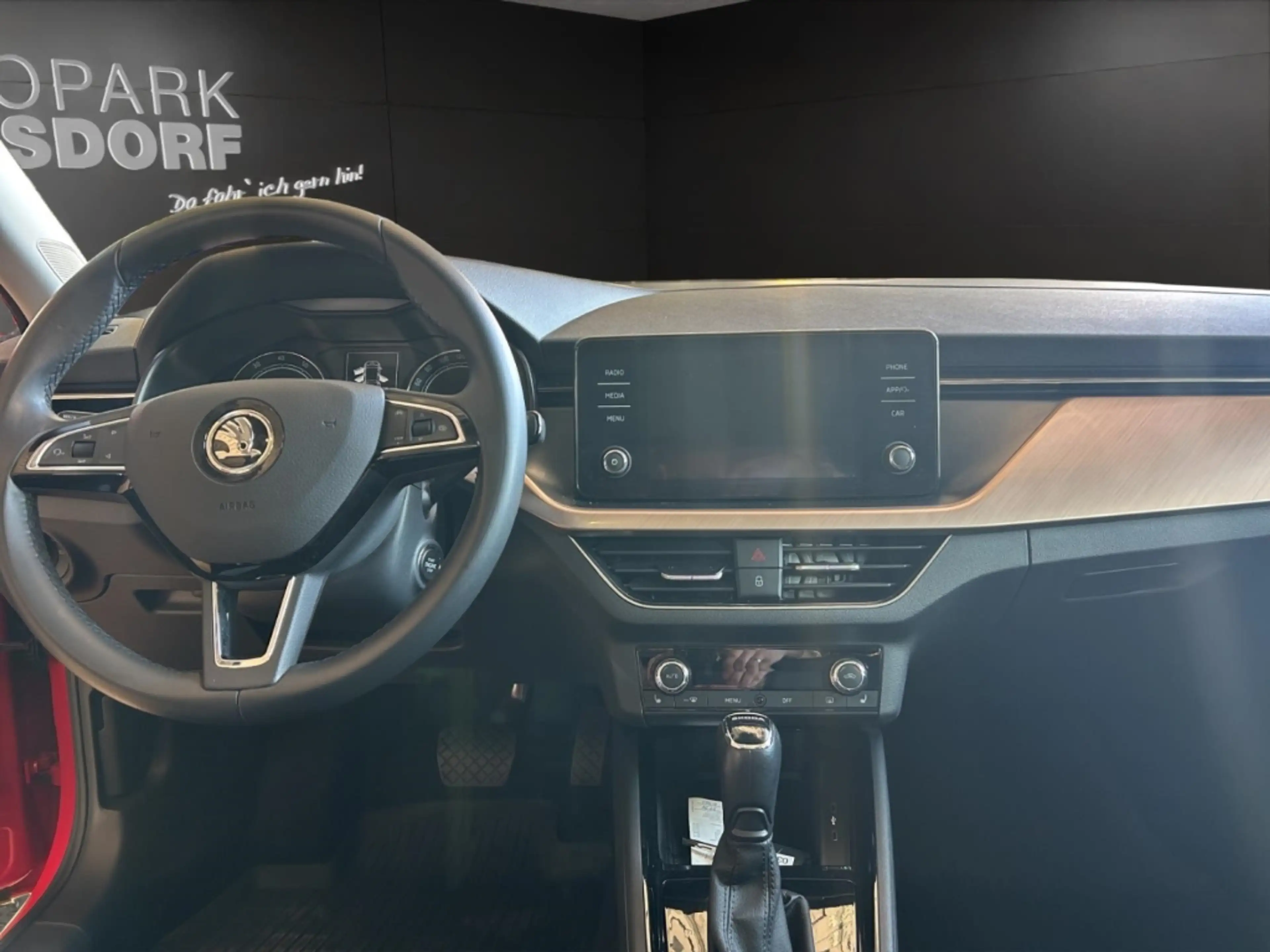 Skoda Scala Style LED Keyless Klimaautom PDC SHZ Kurvenlicht — photo 14