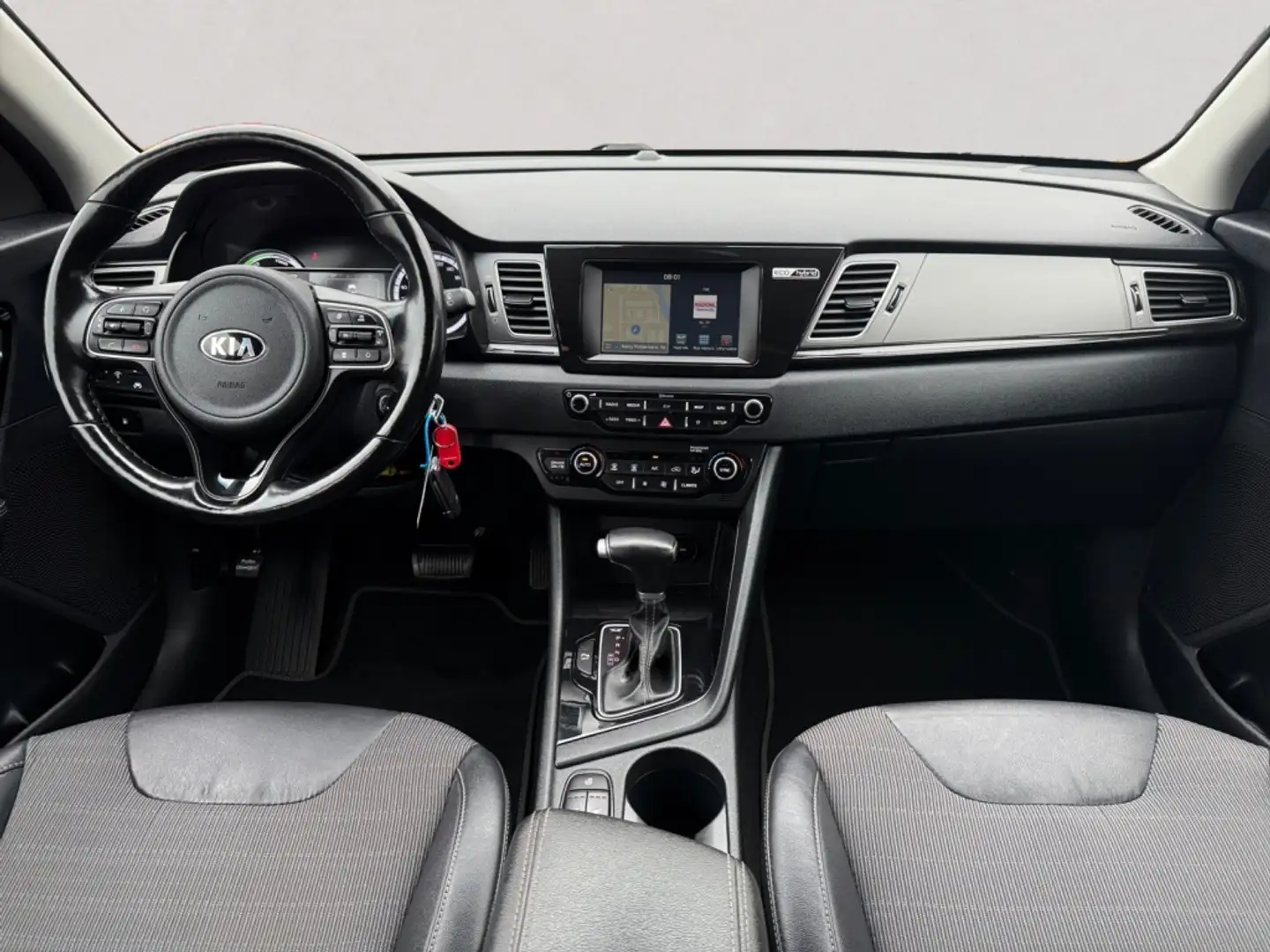 Kia Niro 1.6 GDi Hybrid DynamicLine Noir - 2