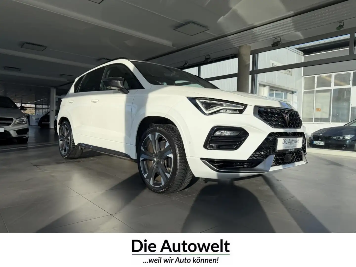 CUPRA Ateca VZ 4Drive 2.0 TSI DSG NAVI LED GRA R-KAM Klima Weiß - 1