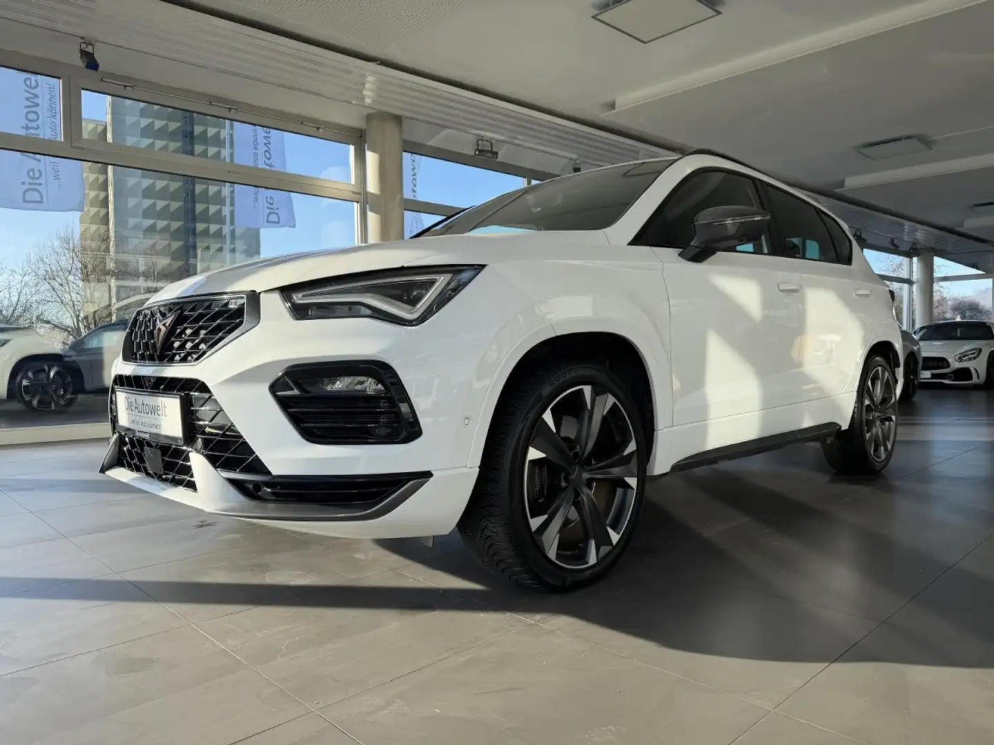 CUPRA Ateca VZ 4Drive 2.0 TSI DSG NAVI LED GRA R-KAM Klima Weiß - 2