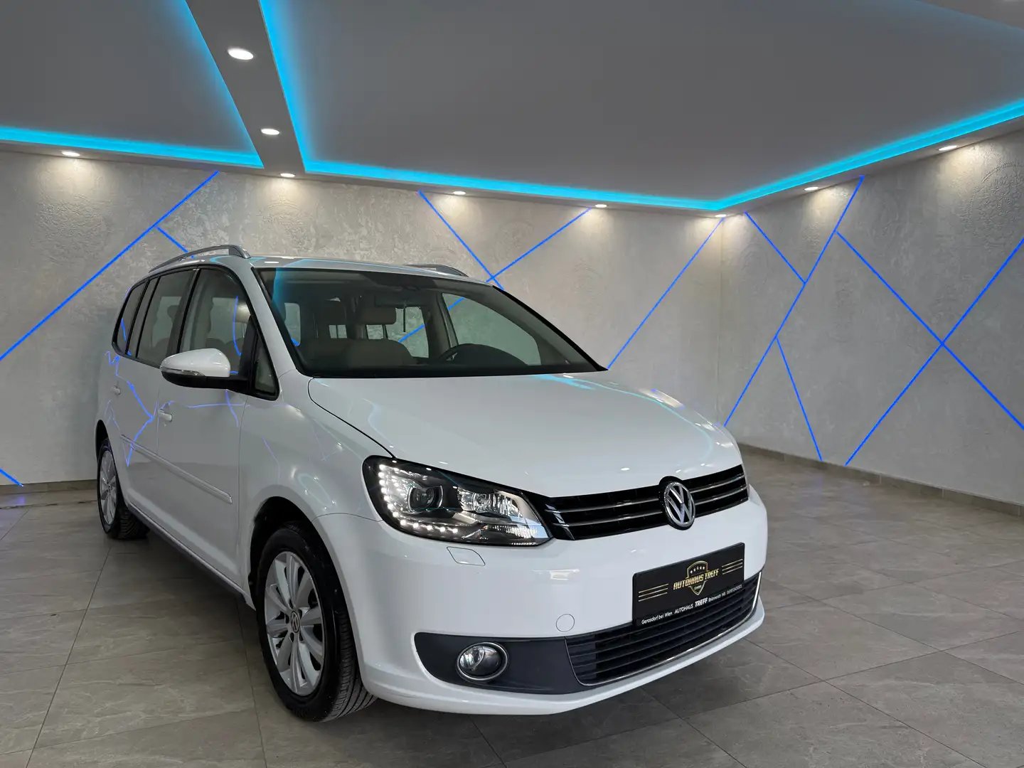 Volkswagen Touran Highline 1,4 TSI DSG*LED*MFL*TEMPOMAT*ALU* Weiß - 1