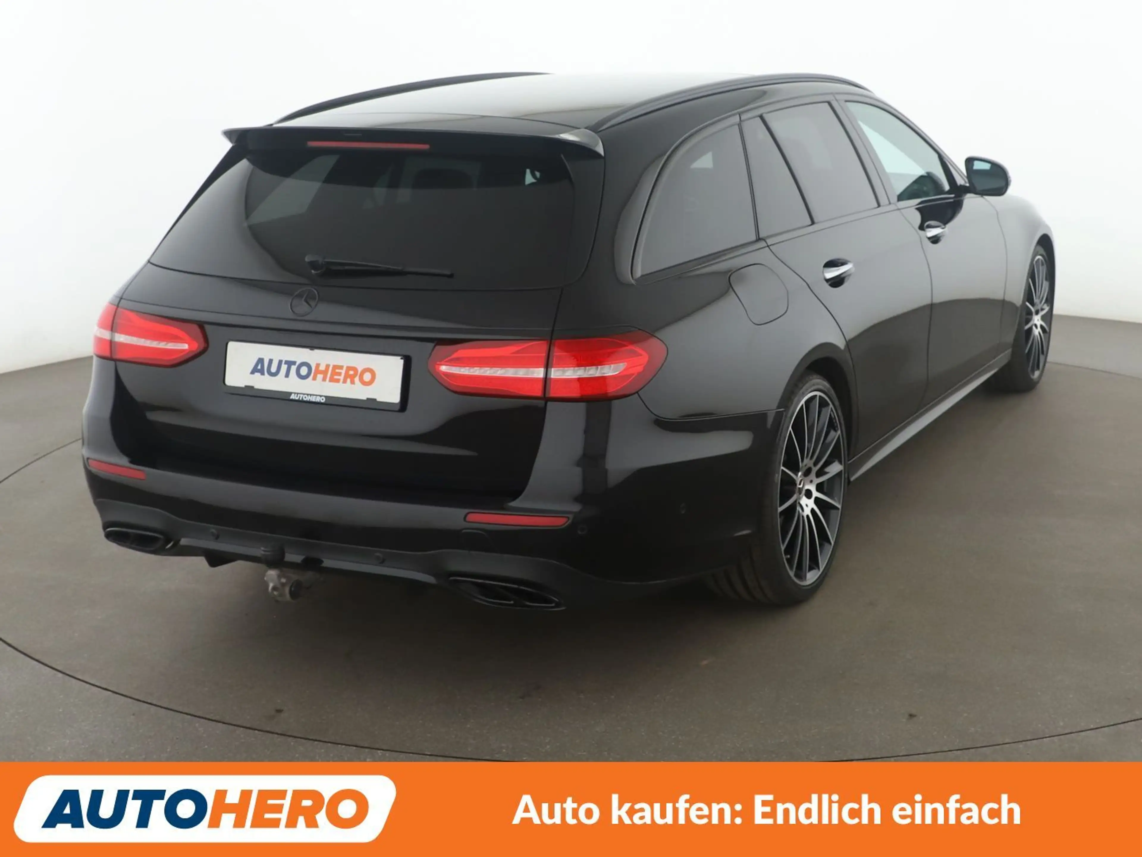 Mercedes-Benz E 250 E 250 T AMG Line Aut.*NAVI*LED*TEMPO*CAM*PDC*SHZ* — photo 6