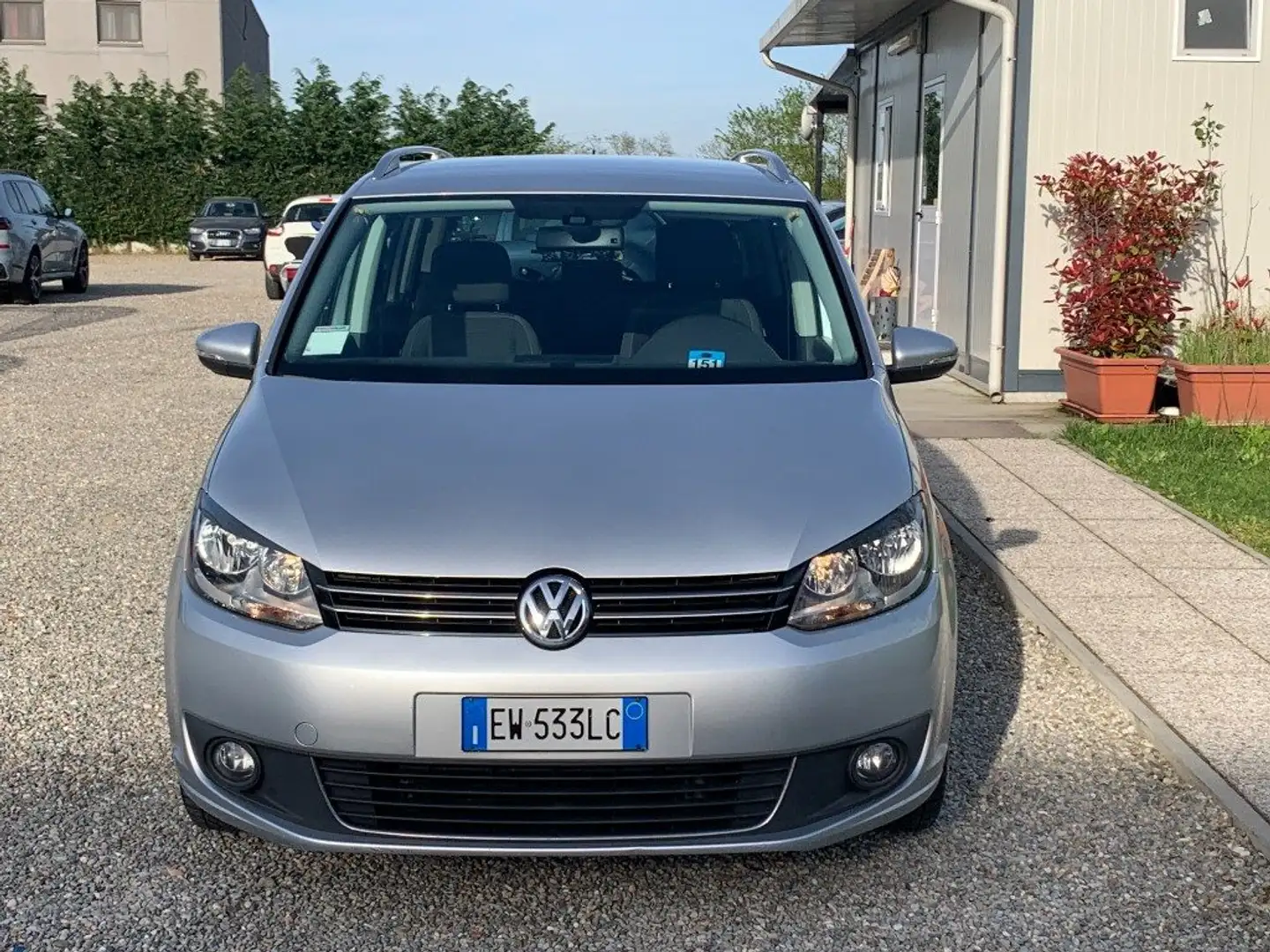 Volkswagen Touran 1.6 TDI DSG Comfortline Gris - 2