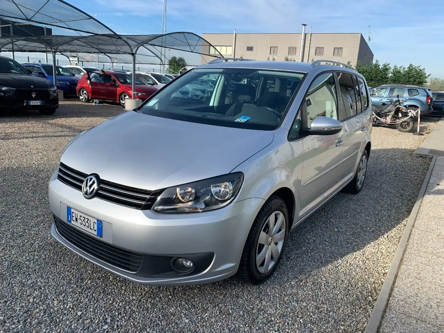 Volkswagen Touran 1.6 TDI DSG Comfortline Gris - 1