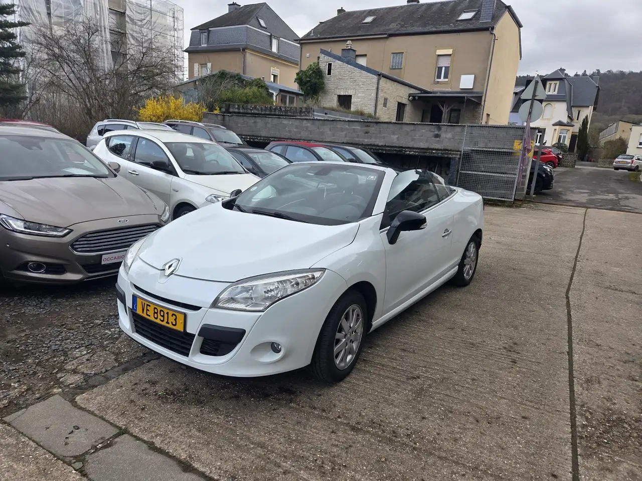 Renault Megane MÃ©gane III CC dCi 110 eco2 FAP Dynamiqu