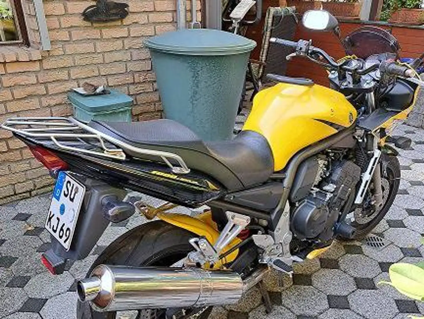 Yamaha FZS 1000 Geel - 1