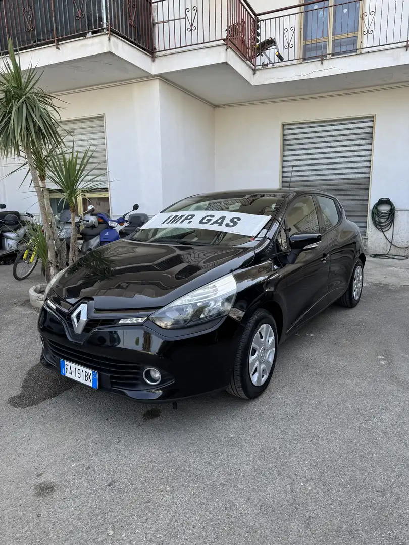 Renault Clio 5p 1.2 Live Gpl 75cv - 1