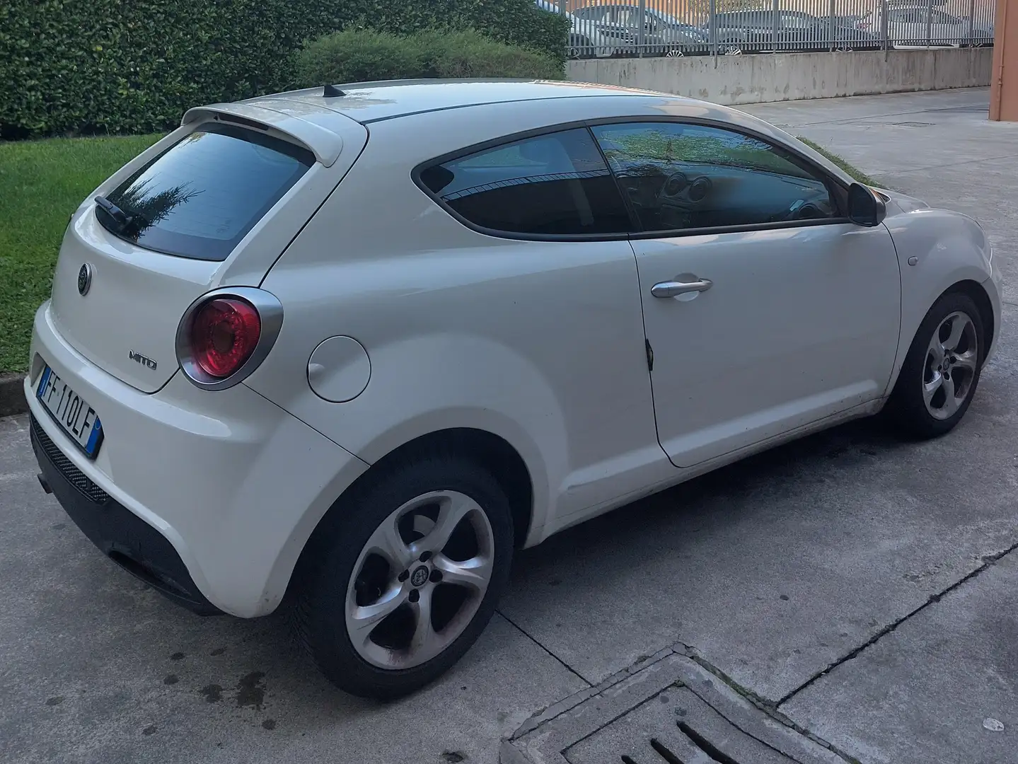 Alfa Romeo MiTo MiTo 2013 1.3 jtdm 95cv E6 Bílá - 2
