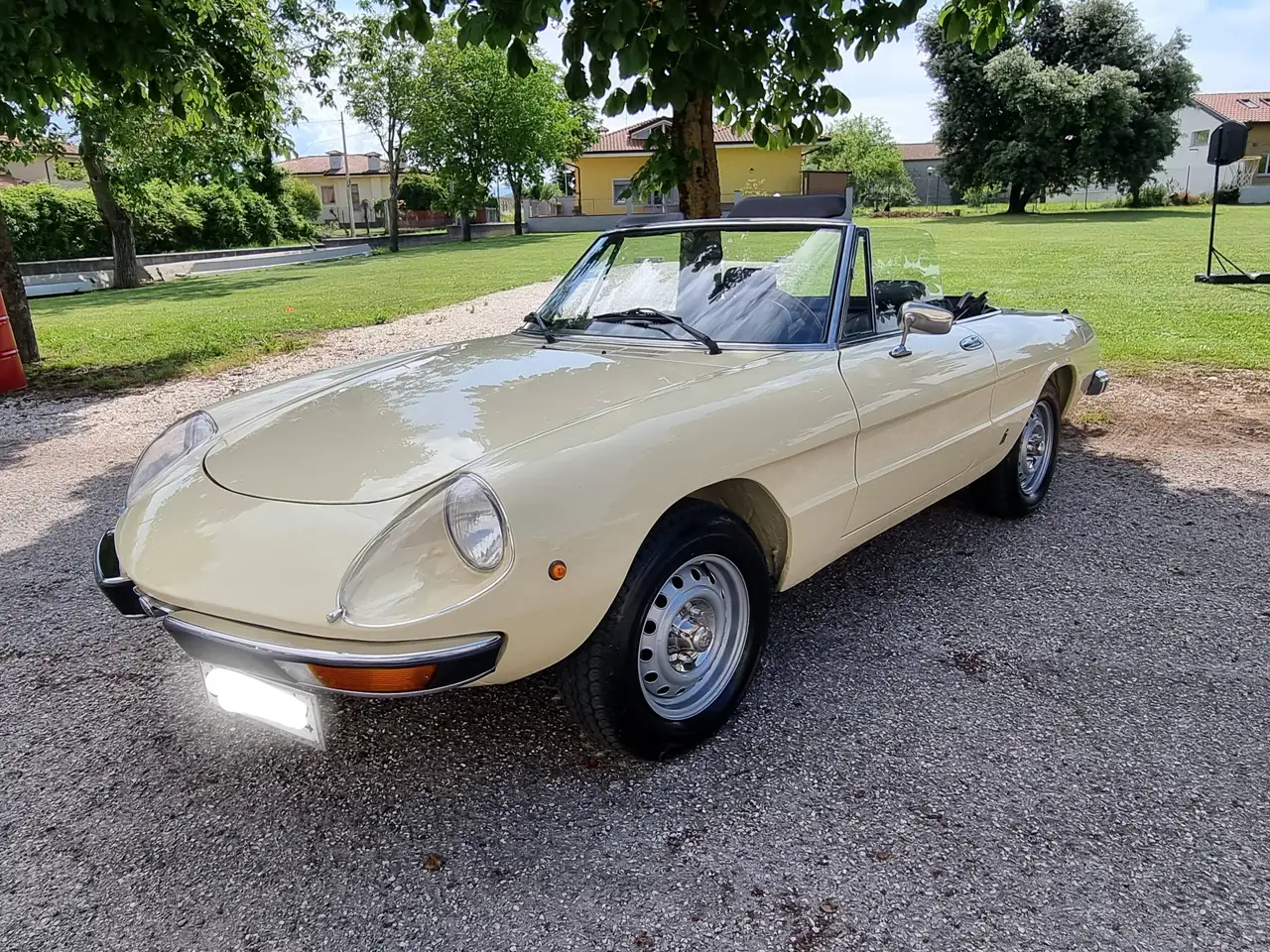 Alfa Romeo Spider 1.6 Veloce, foto 1