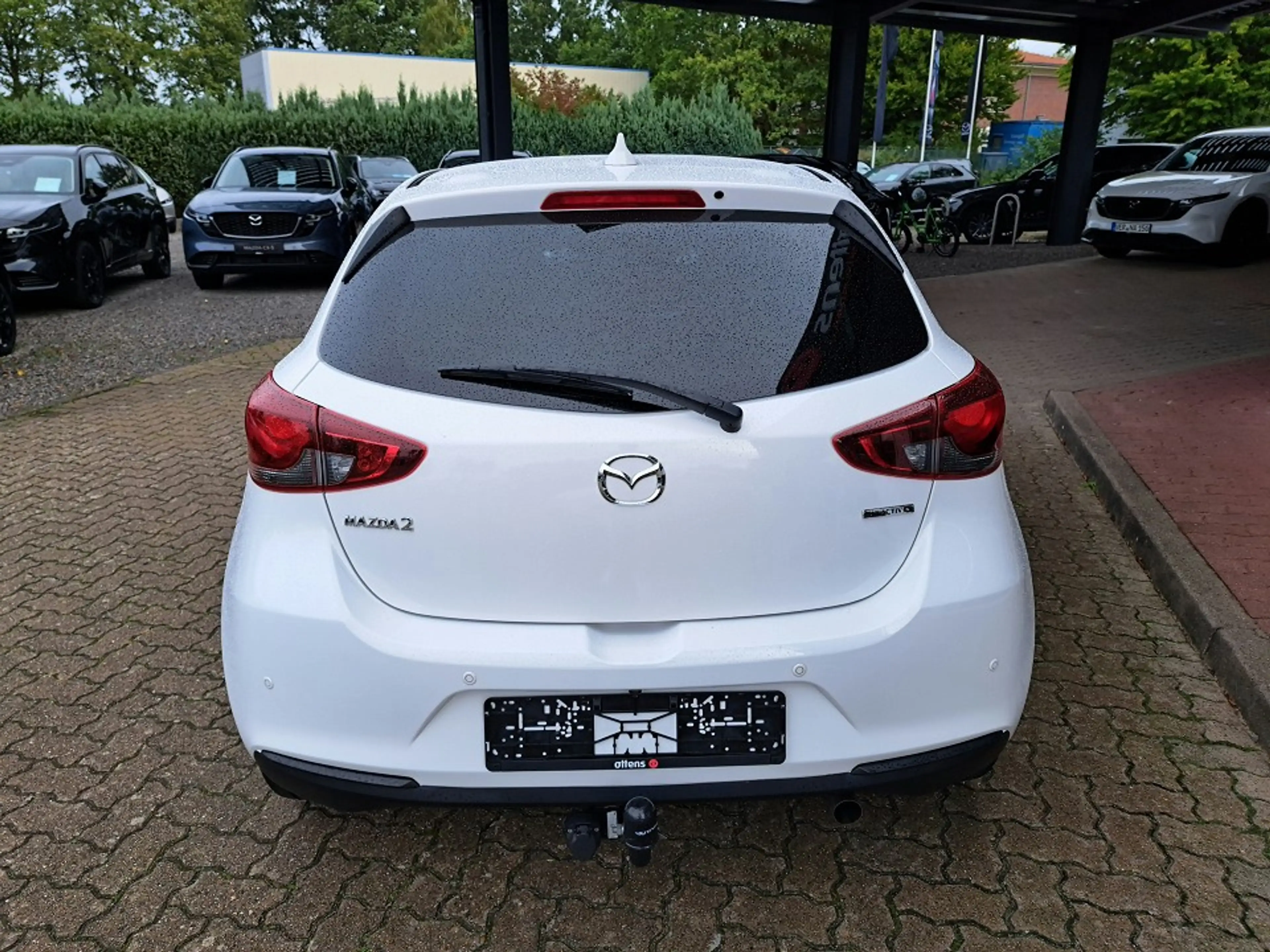 Mazda 2 1.5i KIZOKU LED, RFK, Carplay — photo 6