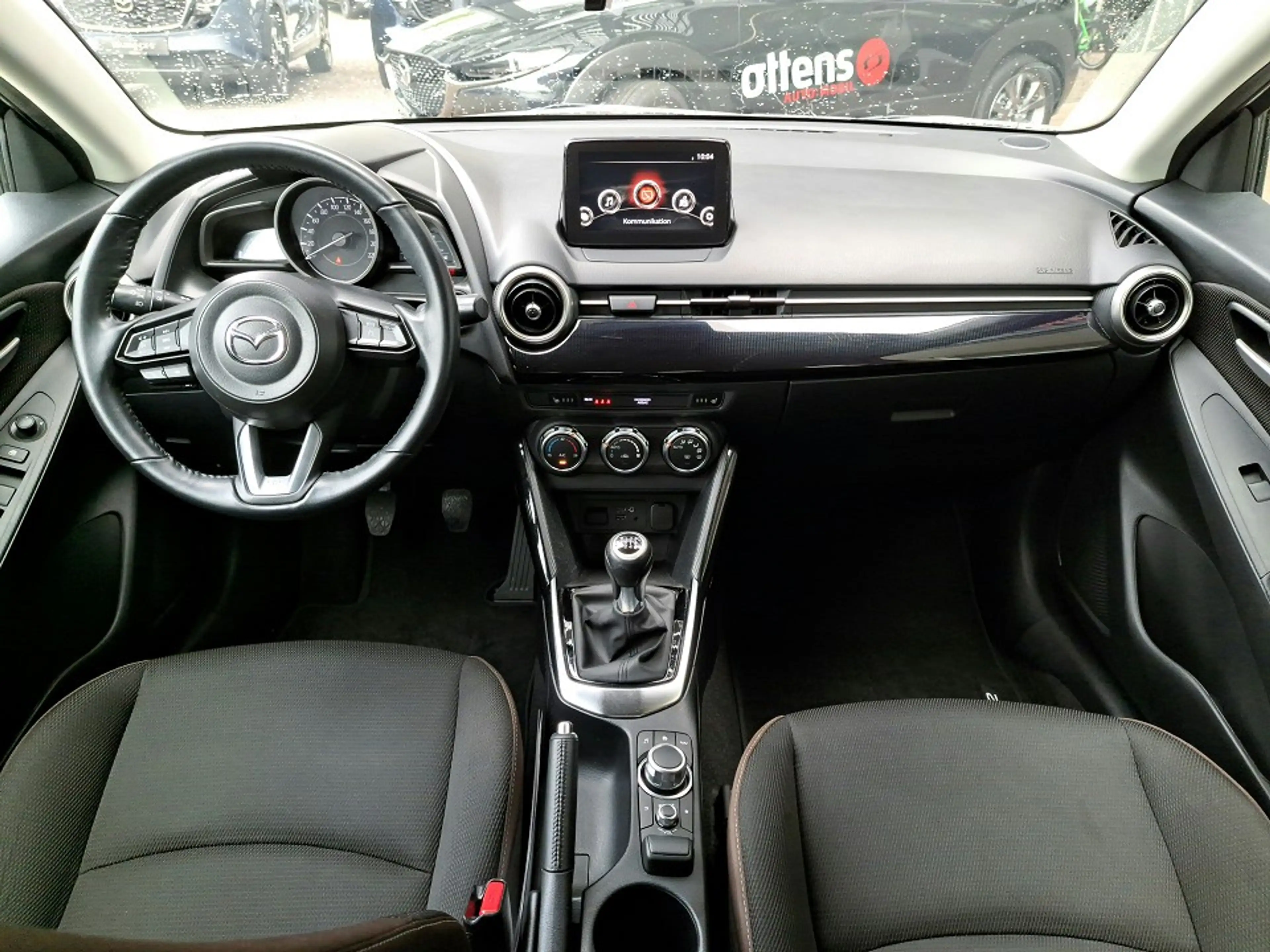 Mazda 2 1.5i KIZOKU LED, RFK, Carplay — photo 13