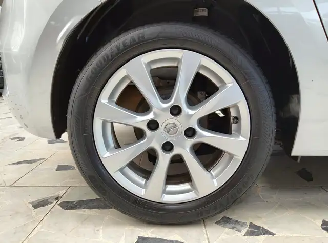 Opel Corsa view 8