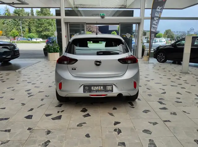 Opel Corsa view 6