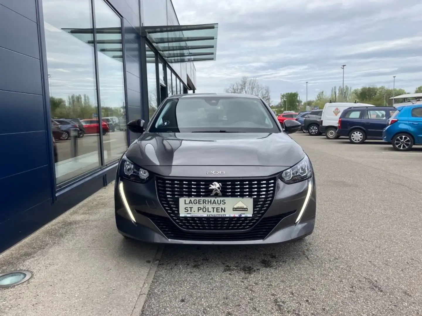 Peugeot 208 Allure PT 100 Grijs - 2