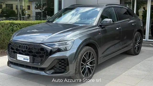 Audi Q8 main image