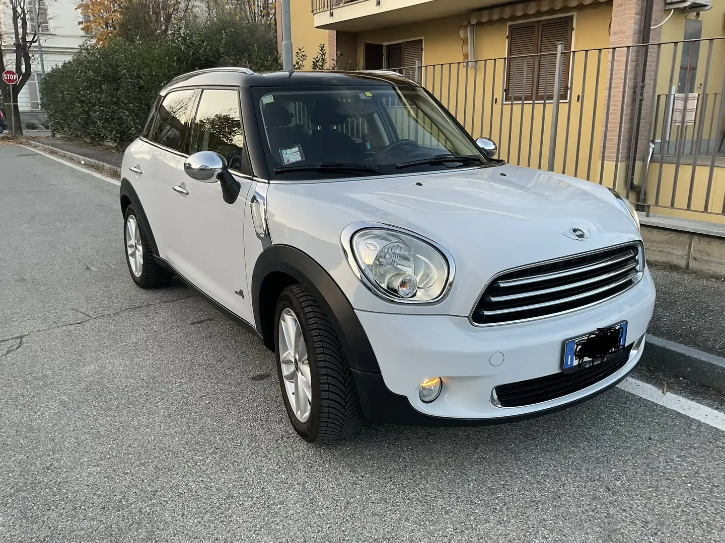 MINI Countryman D ONE ALL4 Blanc - 1