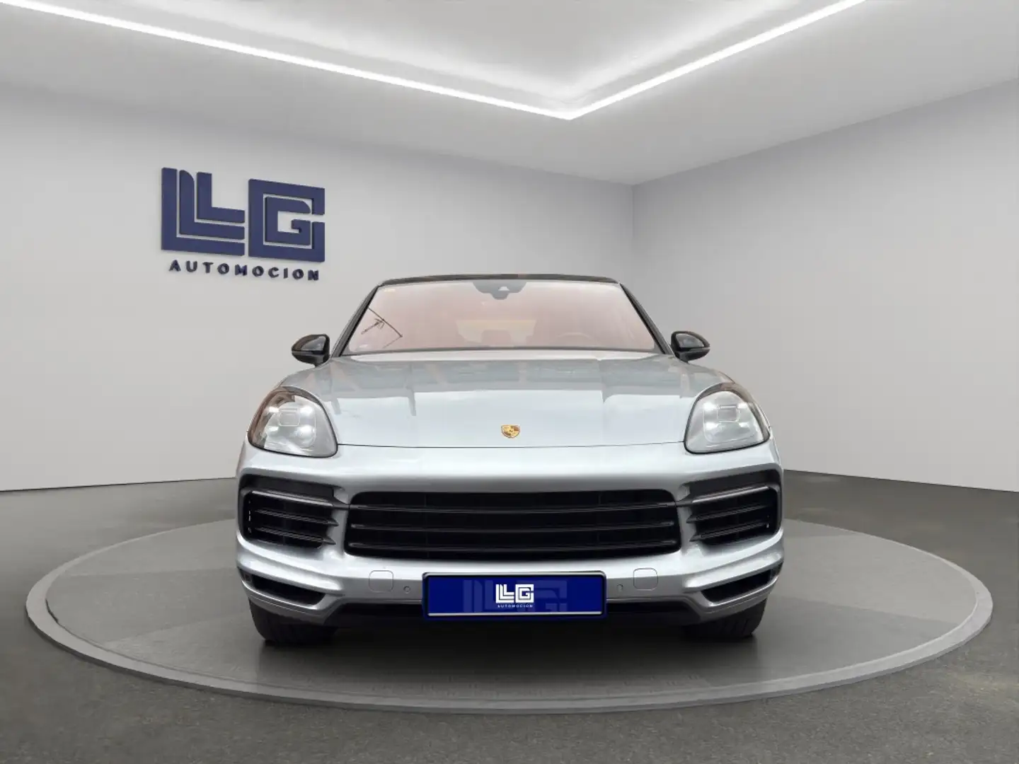 Porsche Cayenne E-Hybrid Coupé Aut. Grijs - 2