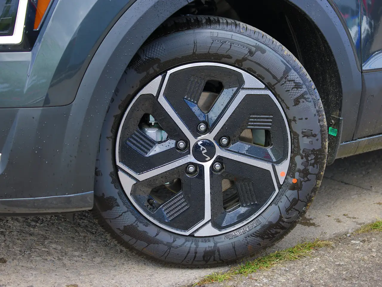 Kia Niro снимка Kia Niro
