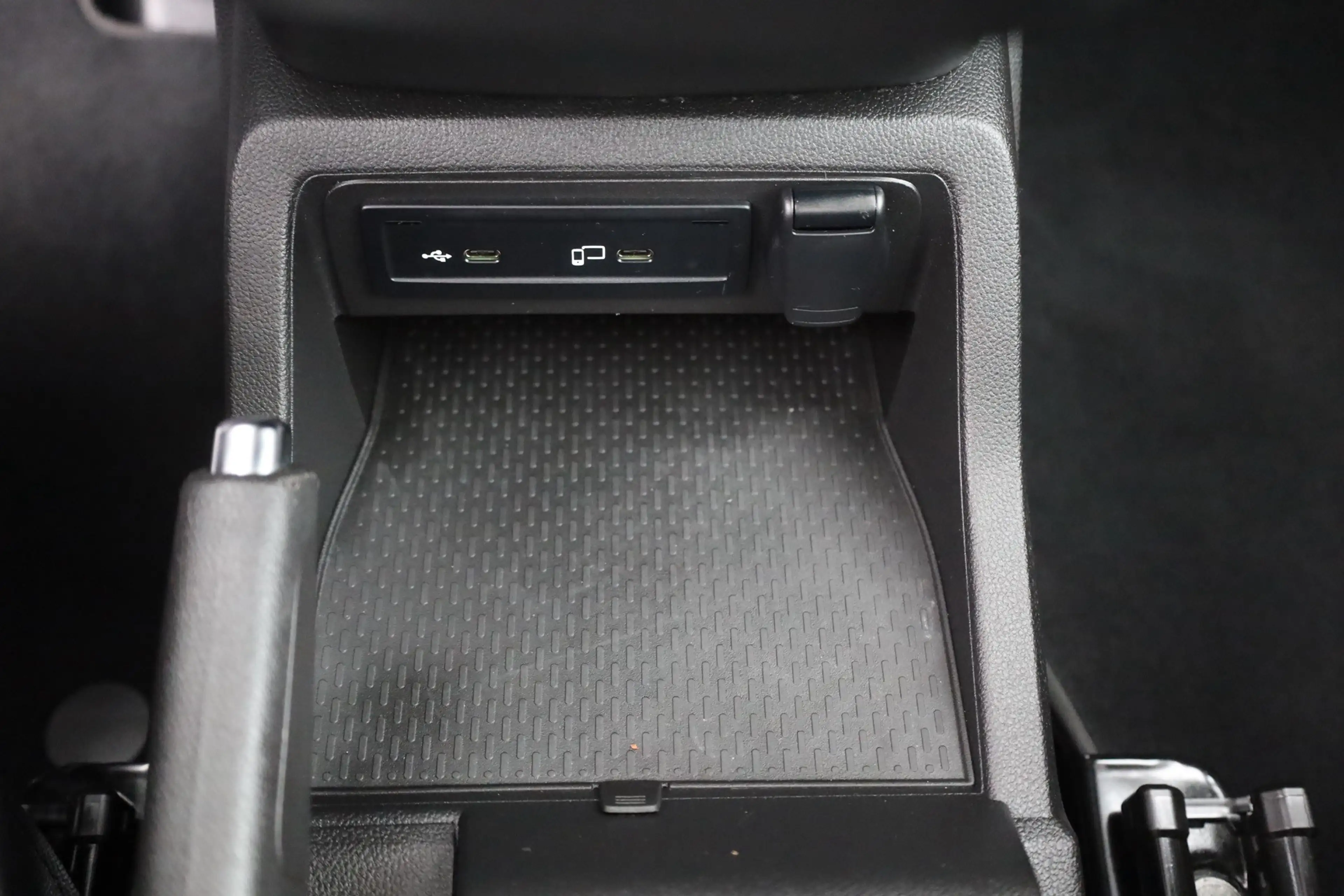 Mercedes-Benz Citan Tourer 113 Pro LED Navi Sitzheizung Kamera — photo 13