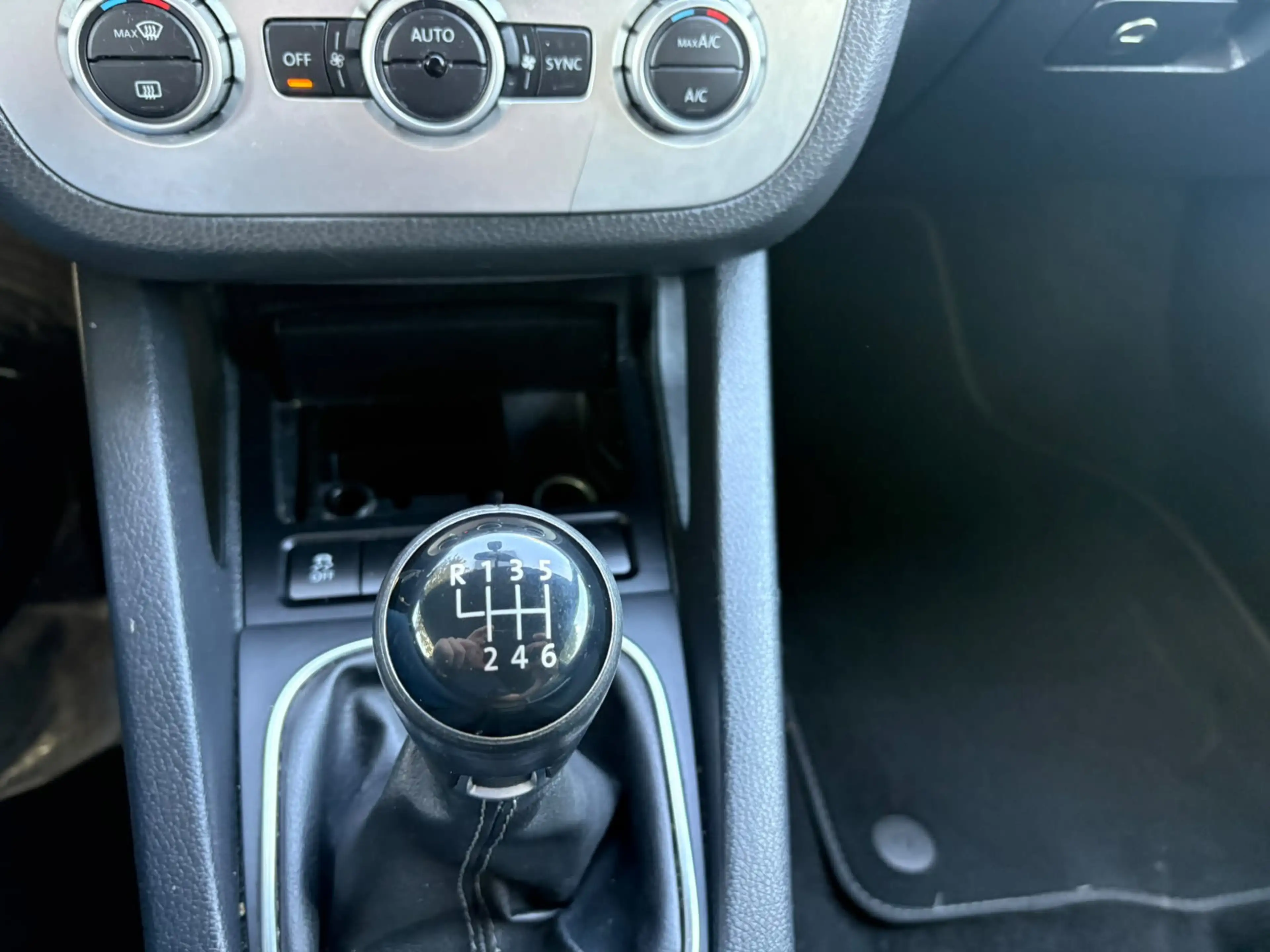 Volkswagen Scirocco 1.4 TSI Highline Plus Airco Cruise Navi — photo 12