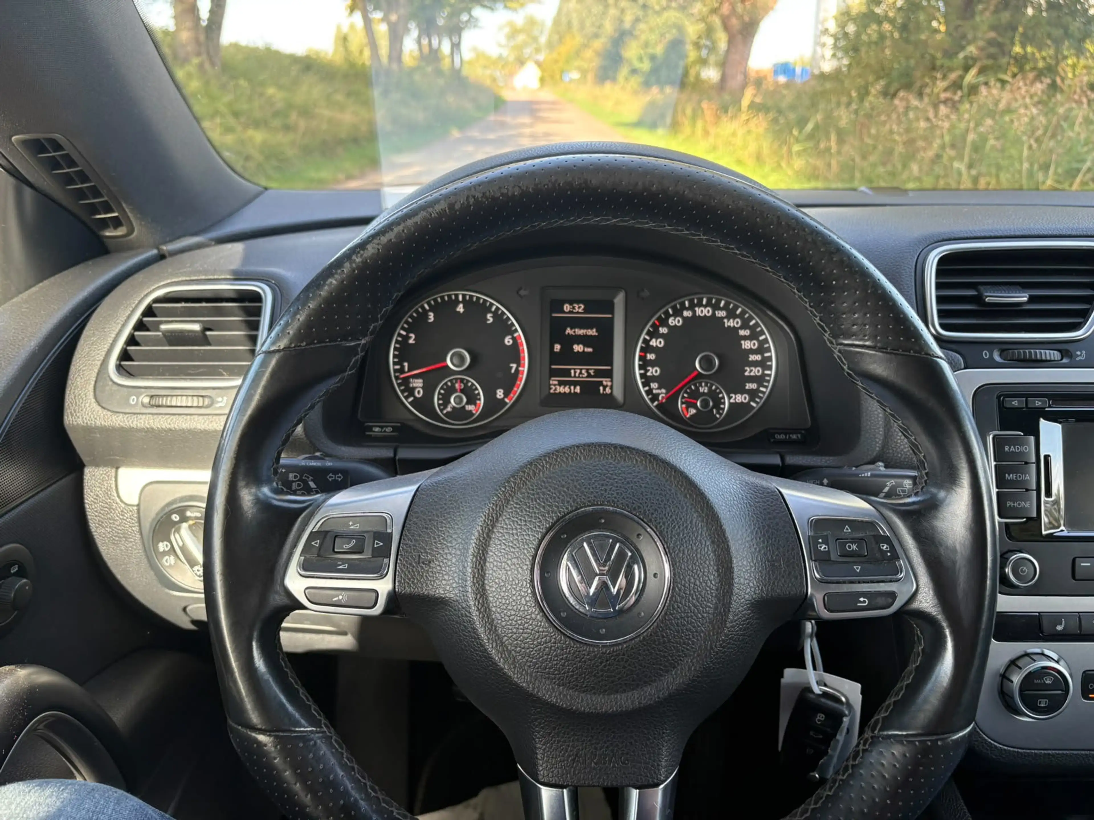 Volkswagen Scirocco 1.4 TSI Highline Plus Airco Cruise Navi — photo 9