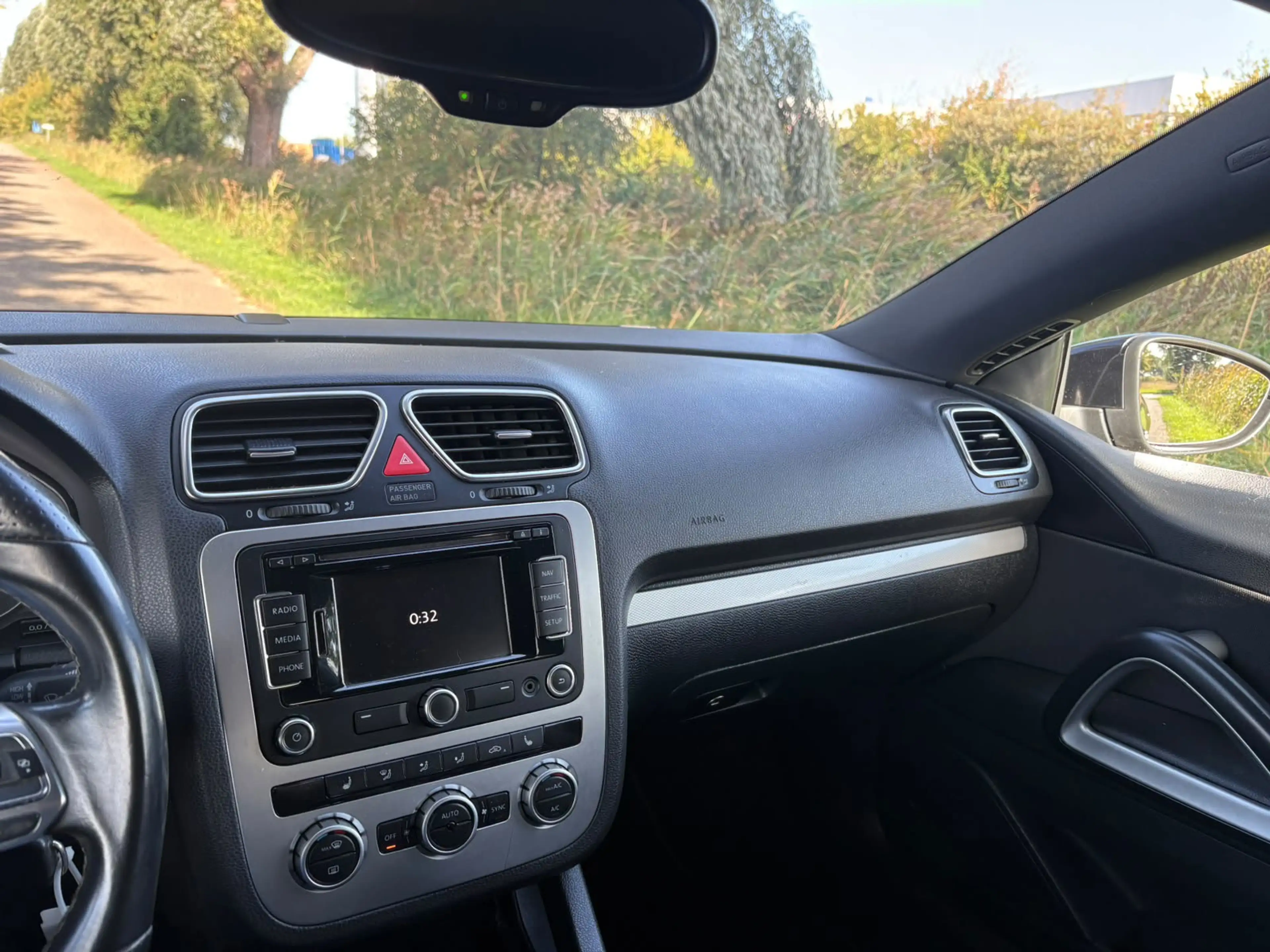 Volkswagen Scirocco 1.4 TSI Highline Plus Airco Cruise Navi — photo 13