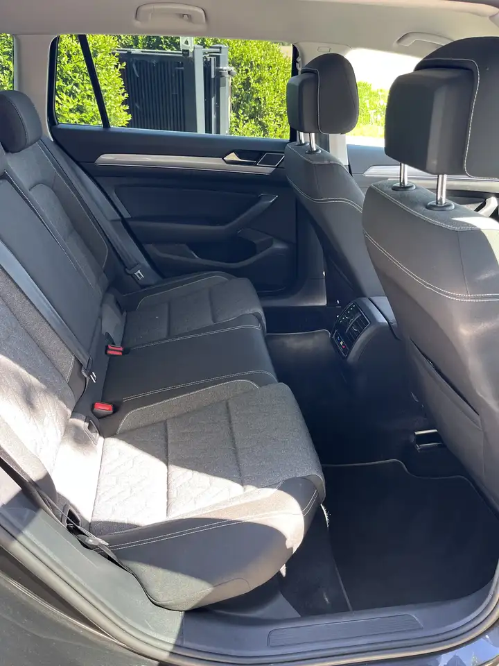 Volkswagen Passat Variant SW 1.5 TSI Style OPF (EU6AP)/1eignr/Camera/Carplay 10