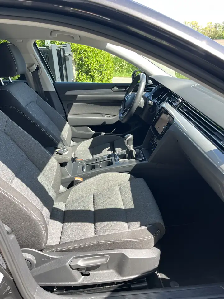 Volkswagen Passat Variant SW 1.5 TSI Style OPF (EU6AP)/1eignr/Camera/Carplay 12
