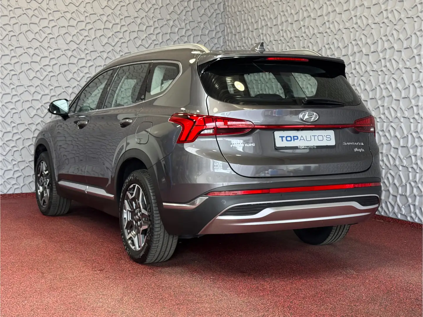 Hyundai SANTA FE 1.6 T-GDI PHEV PREMIUM 7P AWD LEER ELEK.KLEP CAMER Grijs - 2