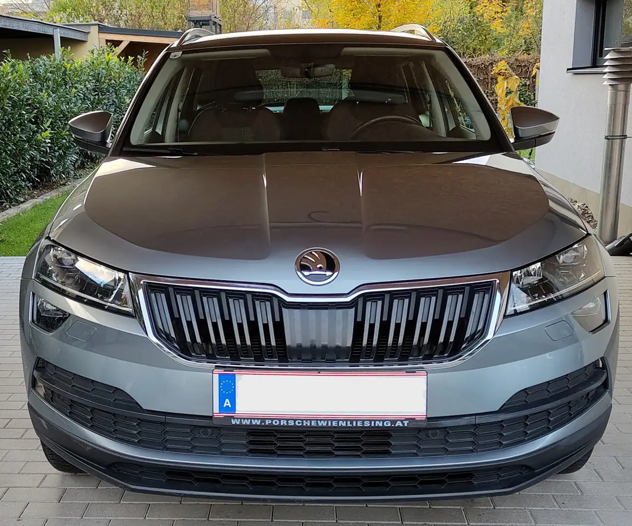 Skoda Karoq Karoq 1,0 TSI Style - ACC, LED, SHZ, el. Heck Grau - 2