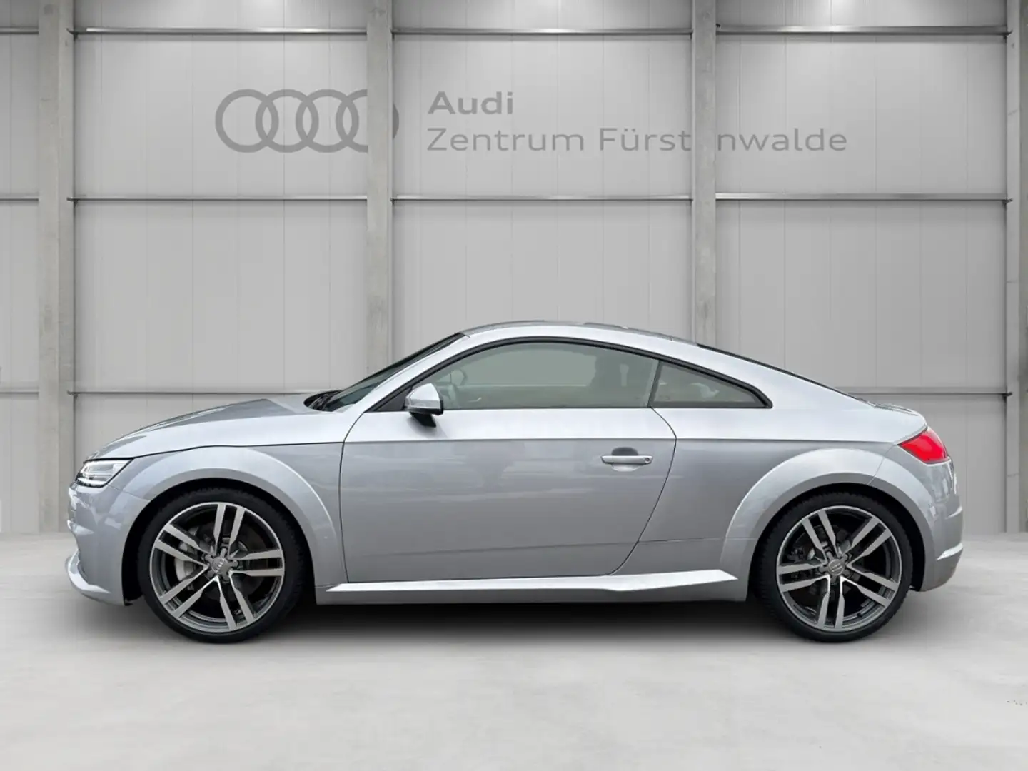 Audi TT Coupe 45 TFSI S-tronic quattro Navi Digitales Cock Plateado - 2