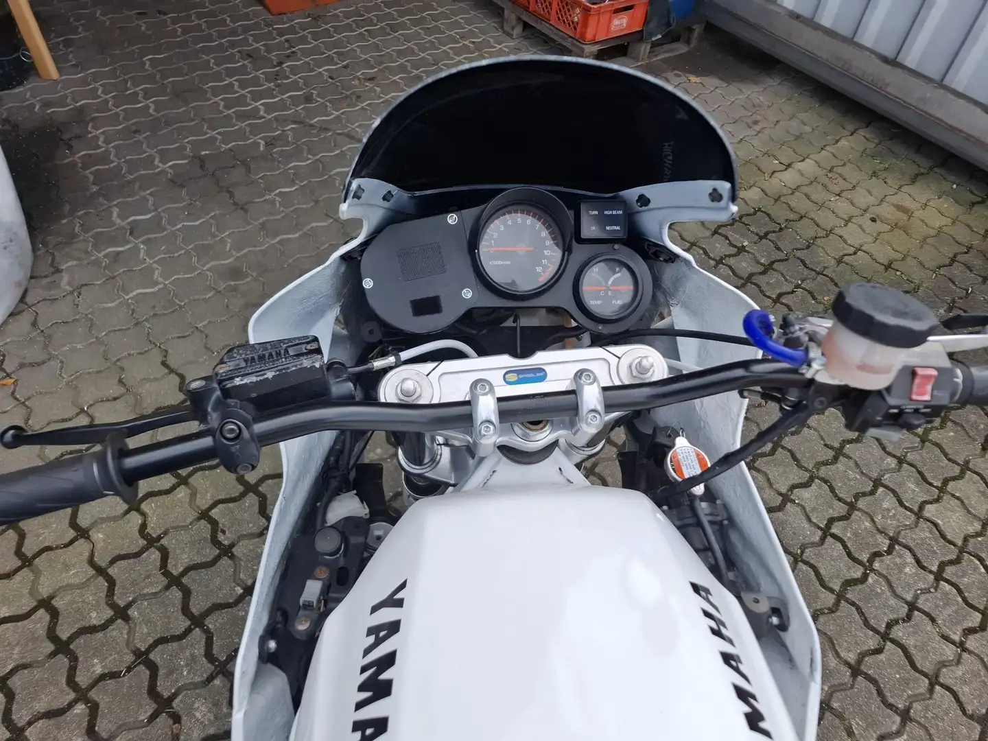 Yamaha FZ 750 Rennumbau Youngtimer Histocup Blanc - 1