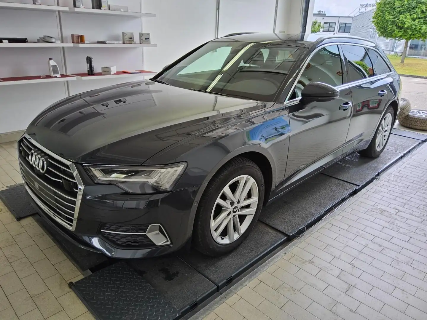 Audi A6 45 TDI quattro sport HD Matrix LED Grau - 2