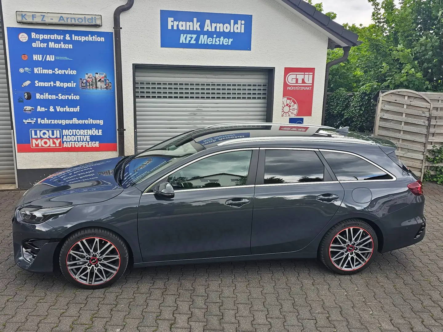 Kia Ceed SW / cee'd SW 1.5 T-GDI DCT7 OPF GT Line Szürke - 1