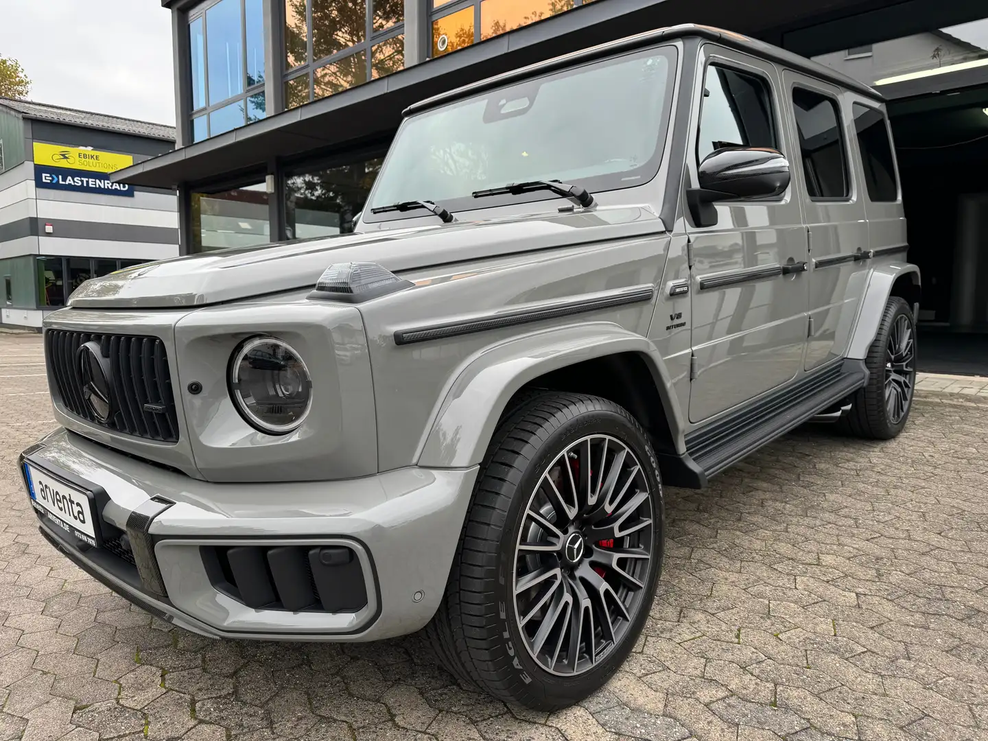 Mercedes-Benz G 63 AMG ROT|CARBON EXTERIOR|ACTIVE RIDE|SUPERIOR Grijs - 1