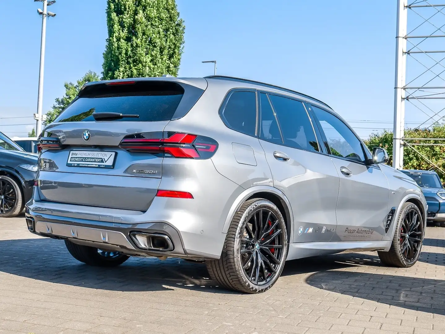BMW X5 xDrive30d M Sport HUD PANO ACC AHK RFK Grau - 2